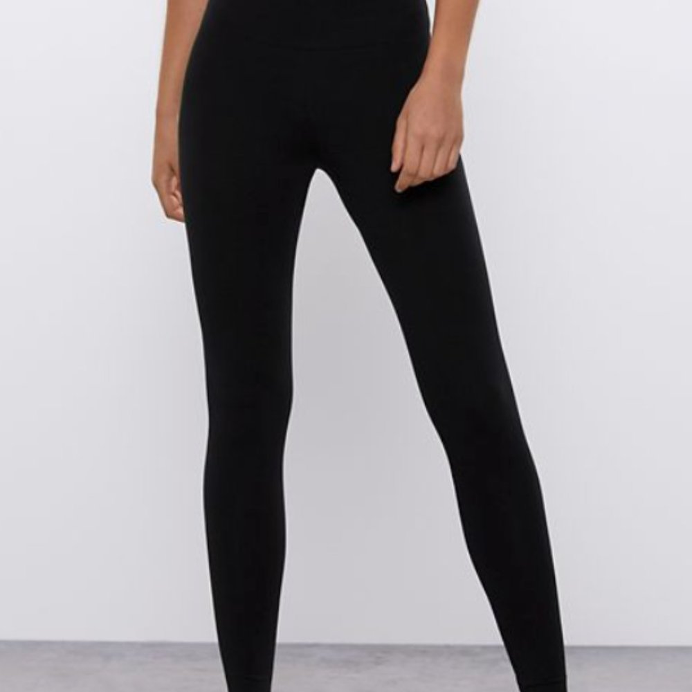 TNA high-rise Leggings